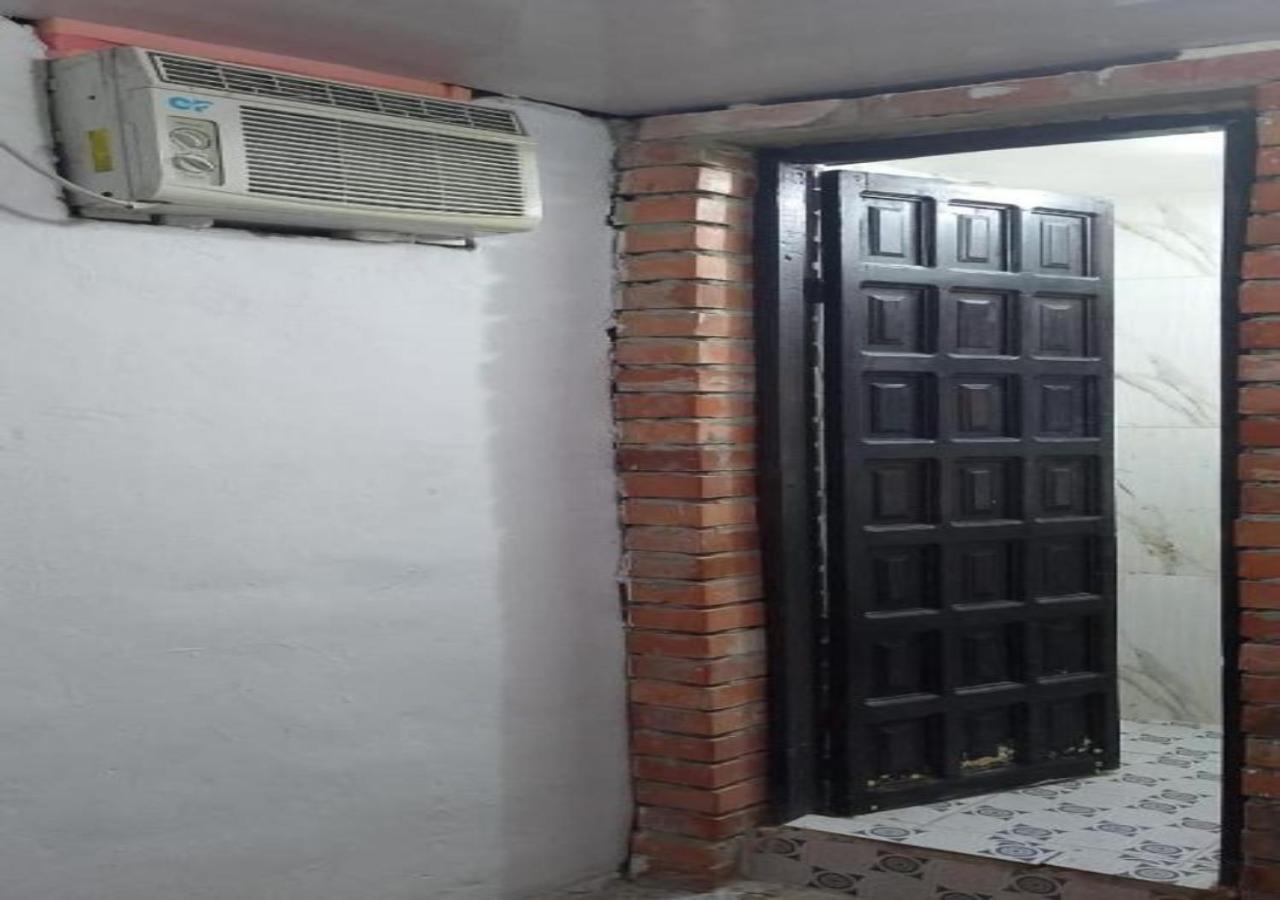 Hostal #10-33 — Photos 1